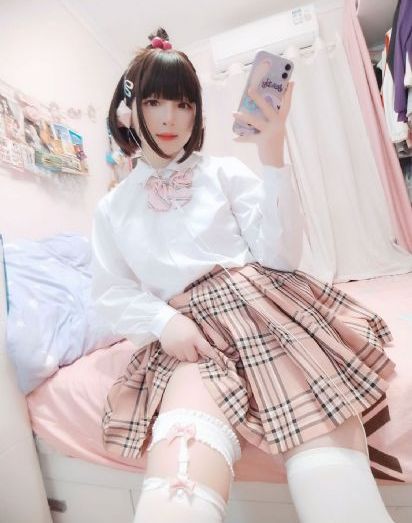 笨女孩动漫
