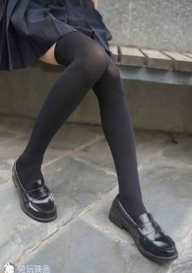 我妈妈的女朋友
