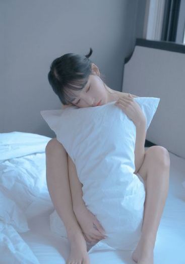 香港三级《偷窥无罪》