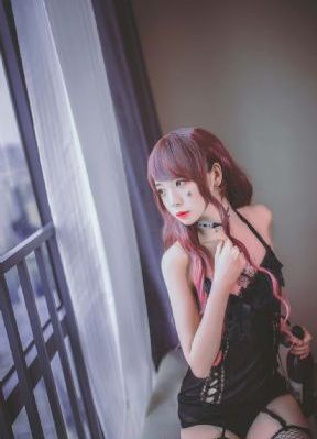 意大利伦理夜晚的女人